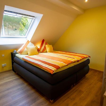 Ferienwohnung Alexander Traben-Trarbach Esterno foto